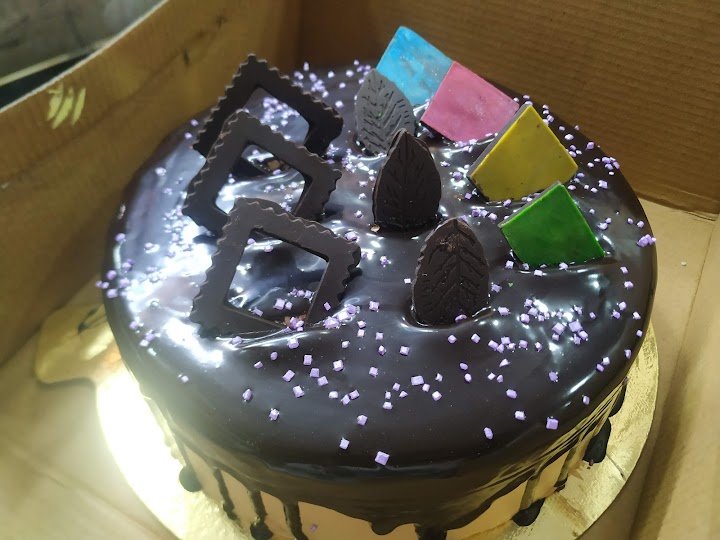 Anand Dairy and Pastry Shop